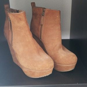 Brown ankle boots